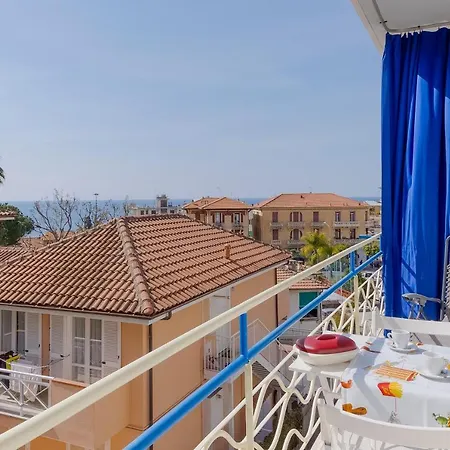 Apartment Margherita Trilocale Ad A Pochi Passi Dal Mare