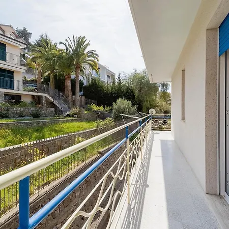 Margherita Trilocale Ad A Pochi Passi Dal Mare Appartement Ospedaletti